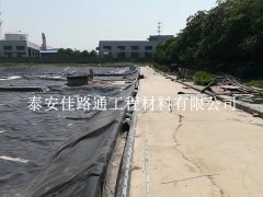 五個(gè)方面著手來(lái)保護(hù)蓄水池防滲膜的使用